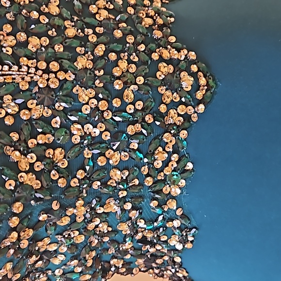 Size 8 emerald green rhinestone jersey prom dress Camille La Vie NWT - Picture 6 of 17